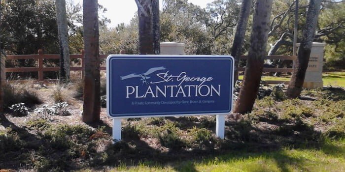 Plantation Entrance Sign