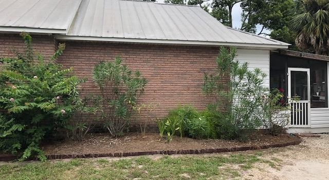 3 bedroom/2 bath home located in Greater Apalachicola