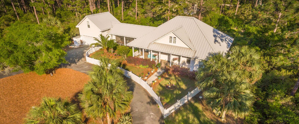 Home in Magnolia Bay Subdivision in Eastpoint