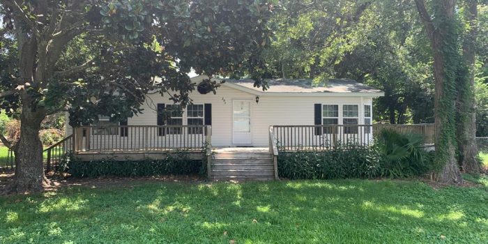 bank owned mobile home located in Greater Apalachicola