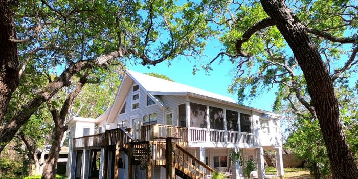 bay view home  located in the Gulf Beaches