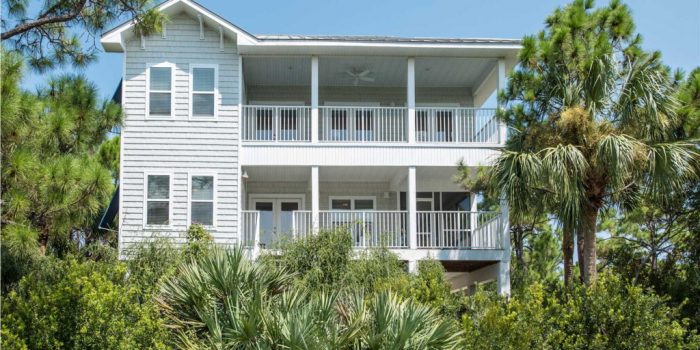home located in Treasure Beach in the Plantation