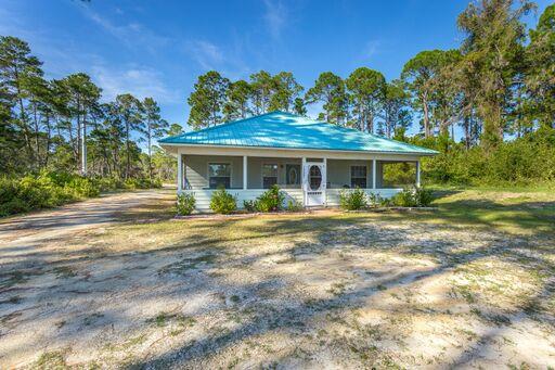 bay front home in Eagles Watch