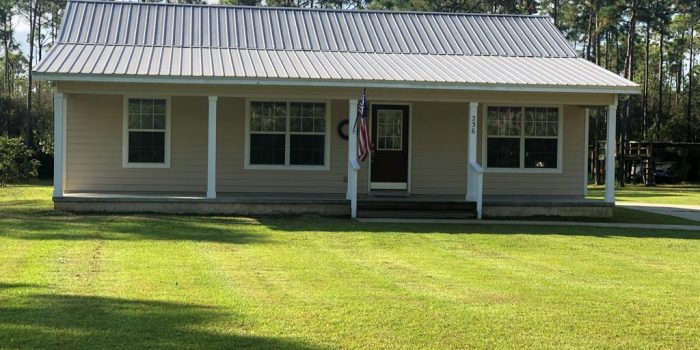 Ranch style home on 1 Acre of land located in Greater Apalachicola