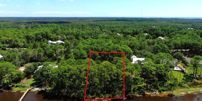 1.0500 Acre bay front lot located in Magnolia Bay subdivision