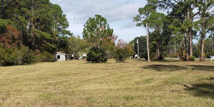 1.000 Acres on a beautiful cleared lot zoned for mobile homes zoned R4