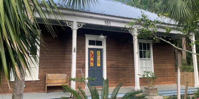 renovated historical Florida cottage located in the North Historic side of Apalachicola