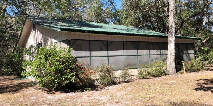 3 bedroom/2 bath home located in Carrabelle