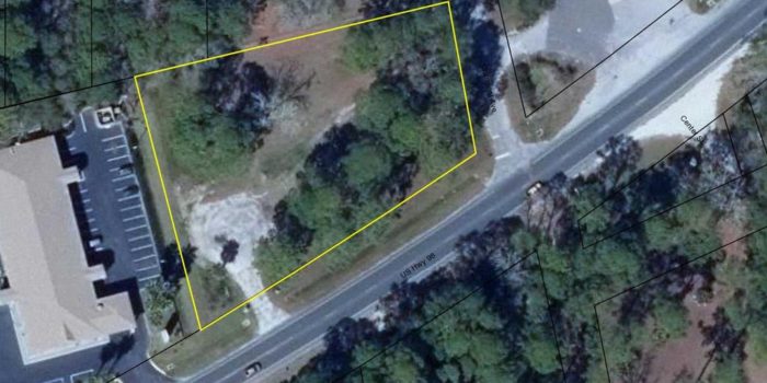 1.16 acre commercial (C-3) tract located in Greater Apalachicola