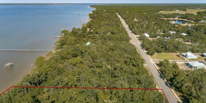 Lot 4 N Bay Shore Dr