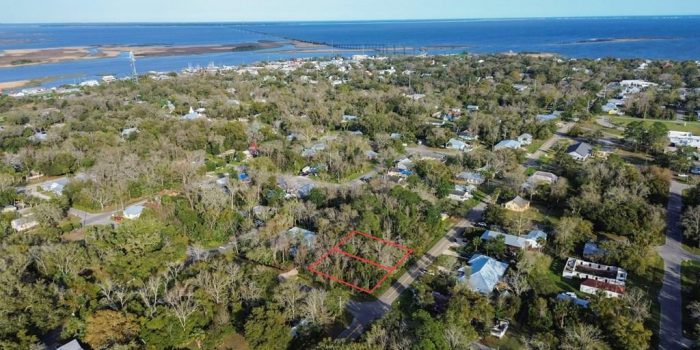 Lot 6 7 10th St