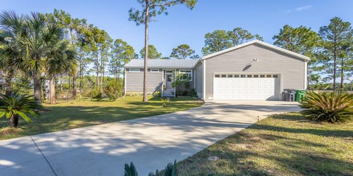 559 River Rd