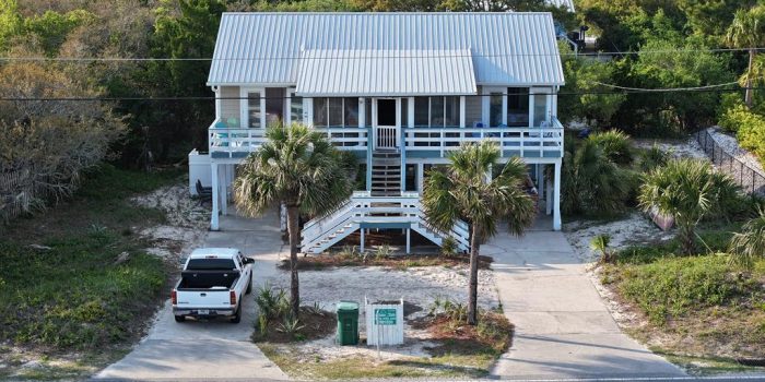309 W Gulf Beach Dr