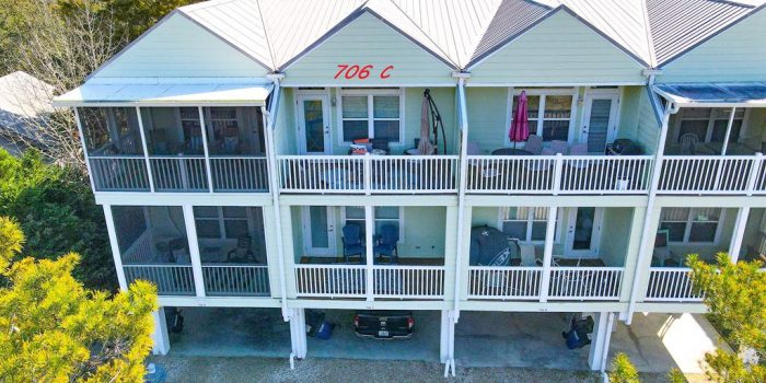 706 Unit C Howard St