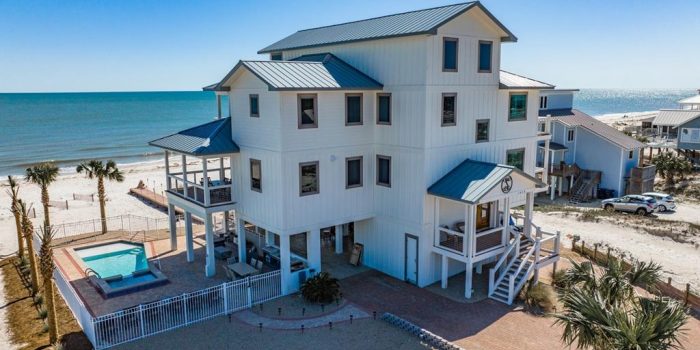 1426 E Gulf Beach Dr